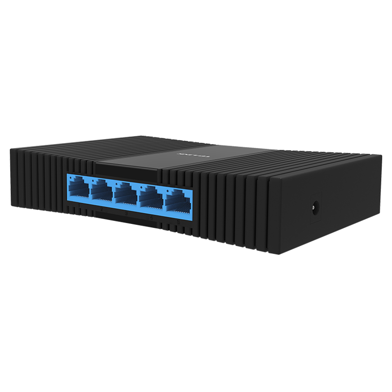 TP-LINK TL-SG1005M  5口千兆交换机      4口企业级交换器 监控网络网线分线器 分流器 兼容百兆 的照片