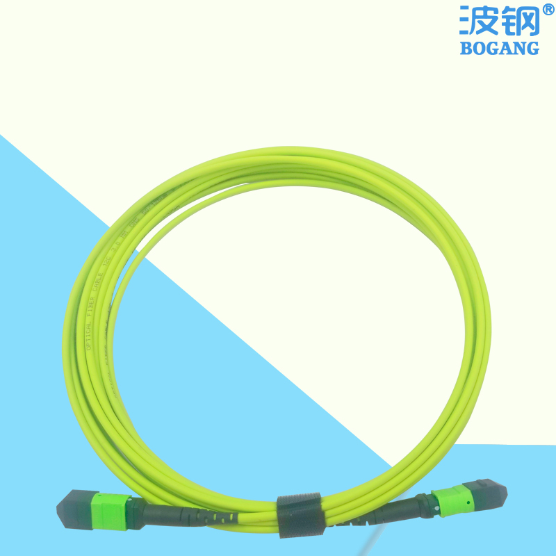 波钢 MPO-MPO/MTP万兆多模OM5/OM4/OM3单模MPO-LC光纤跳线的照片