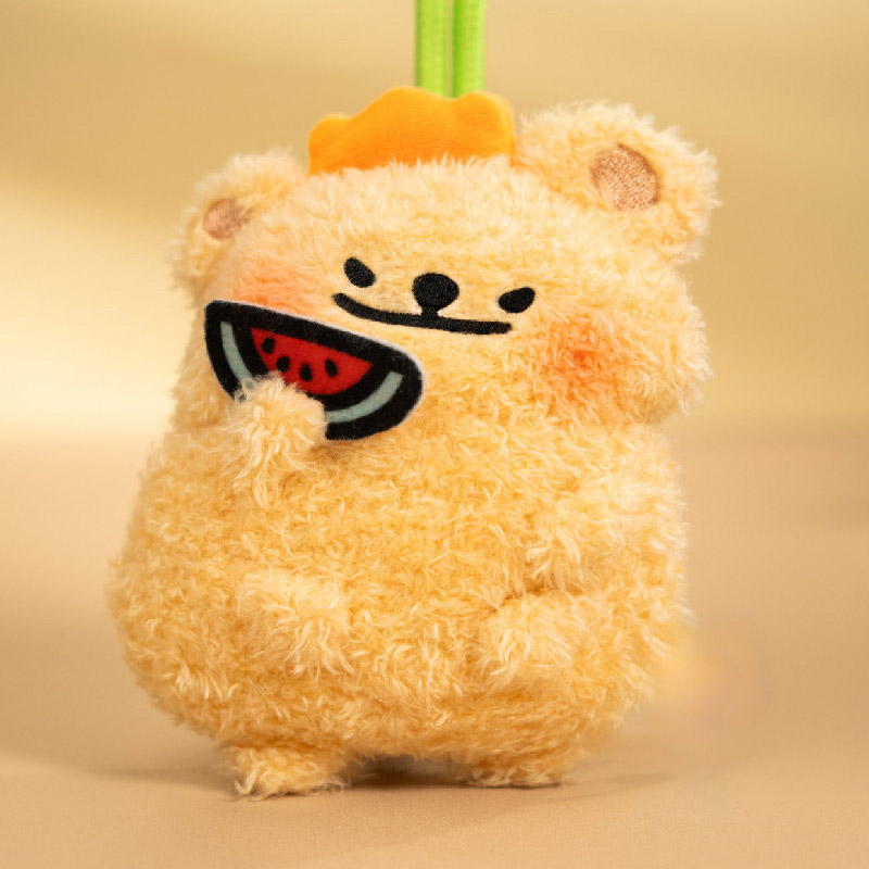 小熊虫毛绒挂件代采的照片