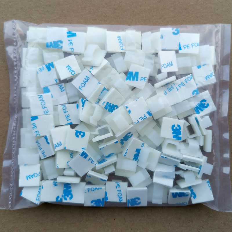 3M背胶自粘贴线扣护套的照片